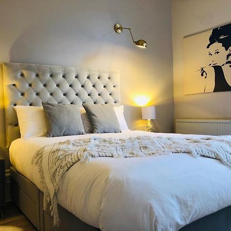 Canterbury Accommodations With Free Car Park Onsite And High Speed Wifi Exteriér fotografie