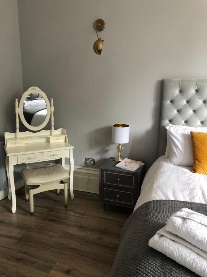 Canterbury Accommodations With Free Car Park Onsite And High Speed Wifi Exteriér fotografie