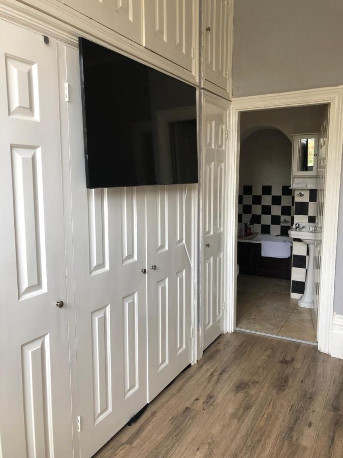 Canterbury Accommodations With Free Car Park Onsite And High Speed Wifi Exteriér fotografie