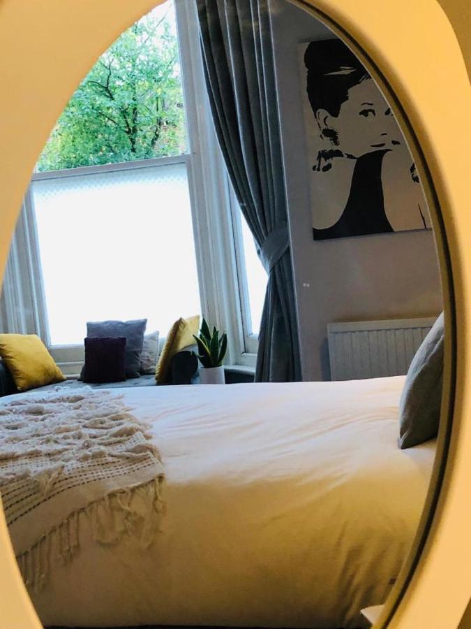 Canterbury Accommodations With Free Car Park Onsite And High Speed Wifi Exteriér fotografie