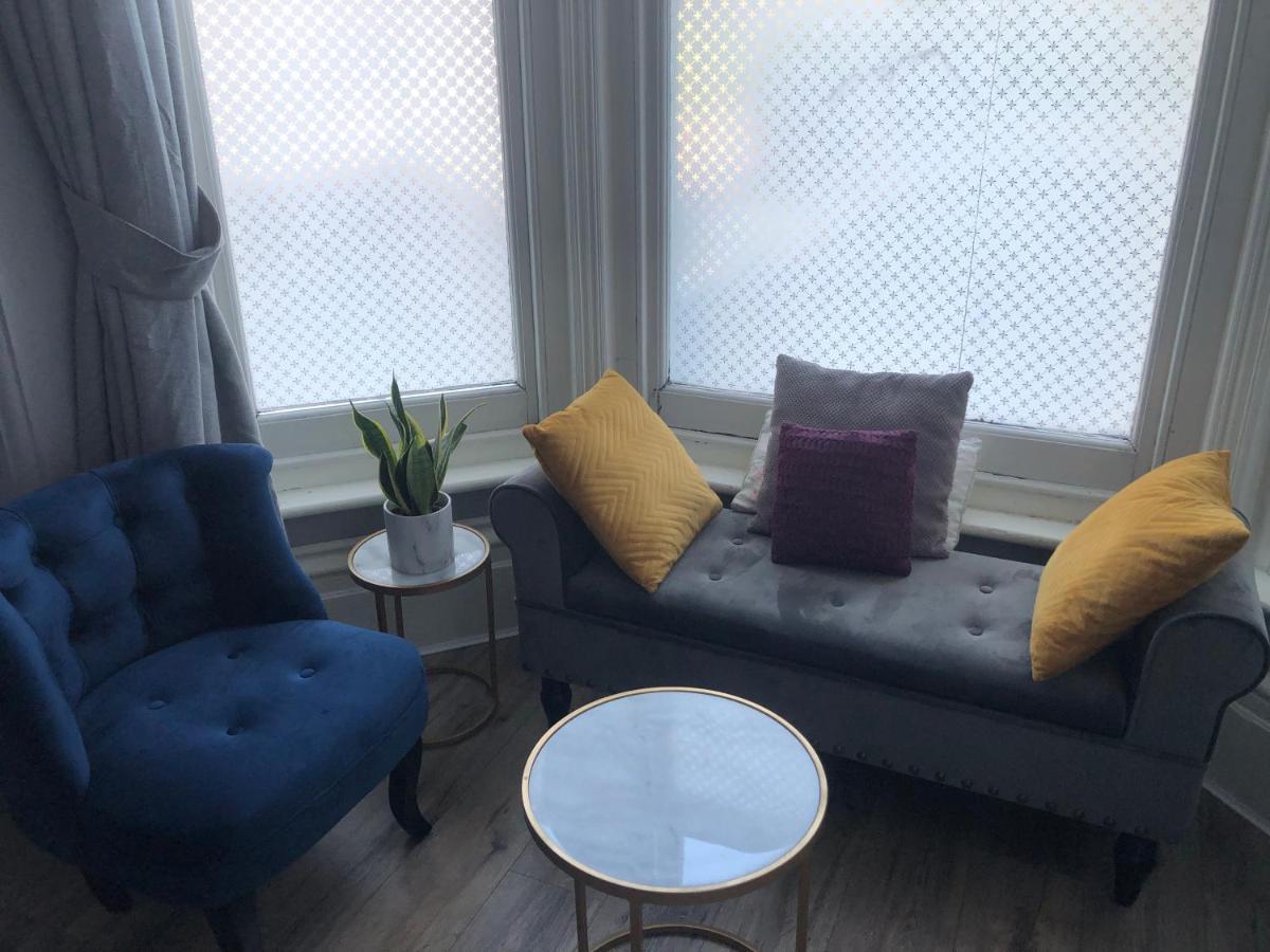 Canterbury Accommodations With Free Car Park Onsite And High Speed Wifi Exteriér fotografie