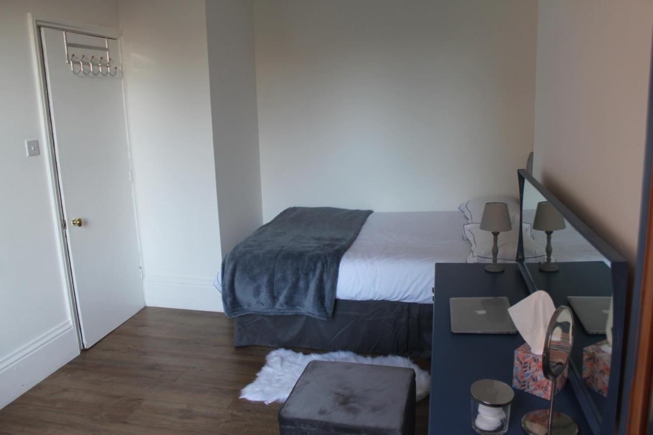 Canterbury Accommodations With Free Car Park Onsite And High Speed Wifi Exteriér fotografie