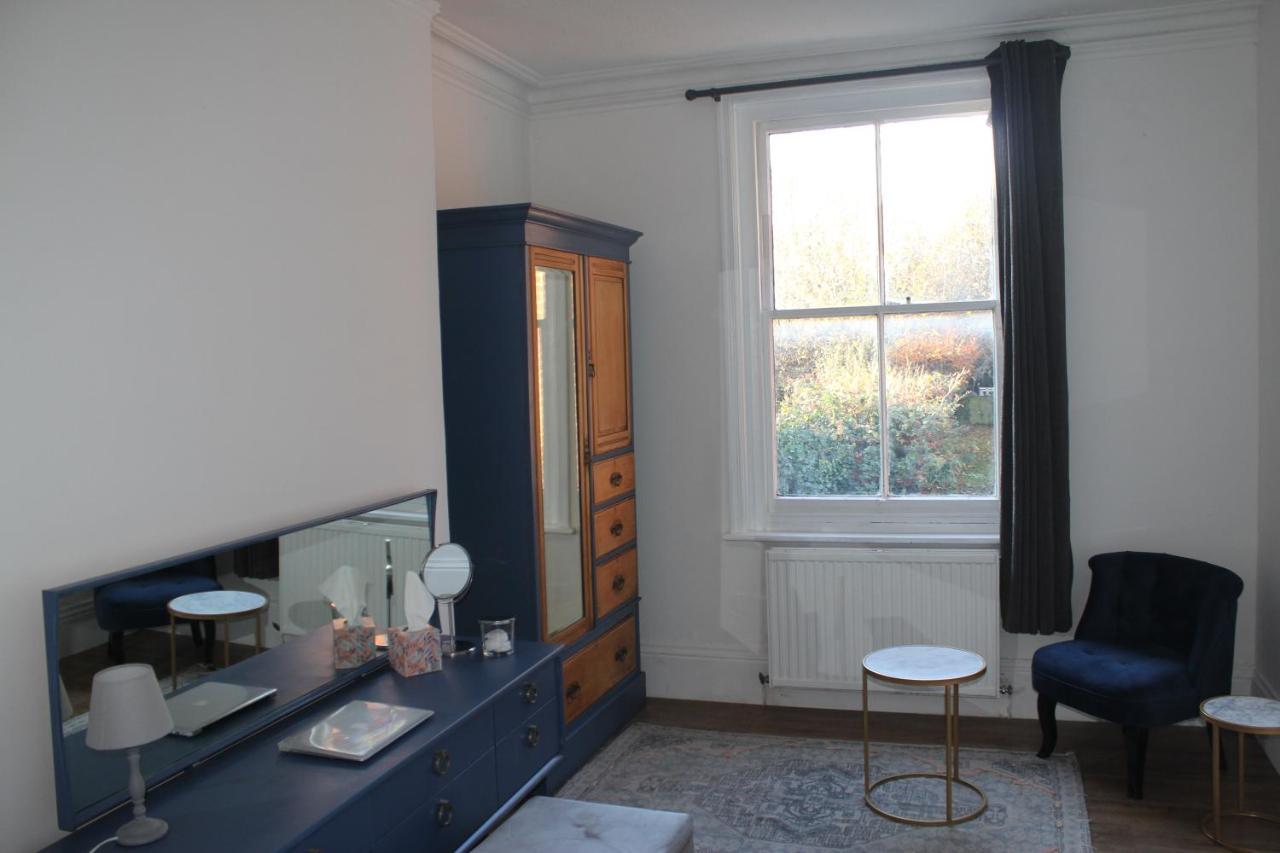 Canterbury Accommodations With Free Car Park Onsite And High Speed Wifi Exteriér fotografie