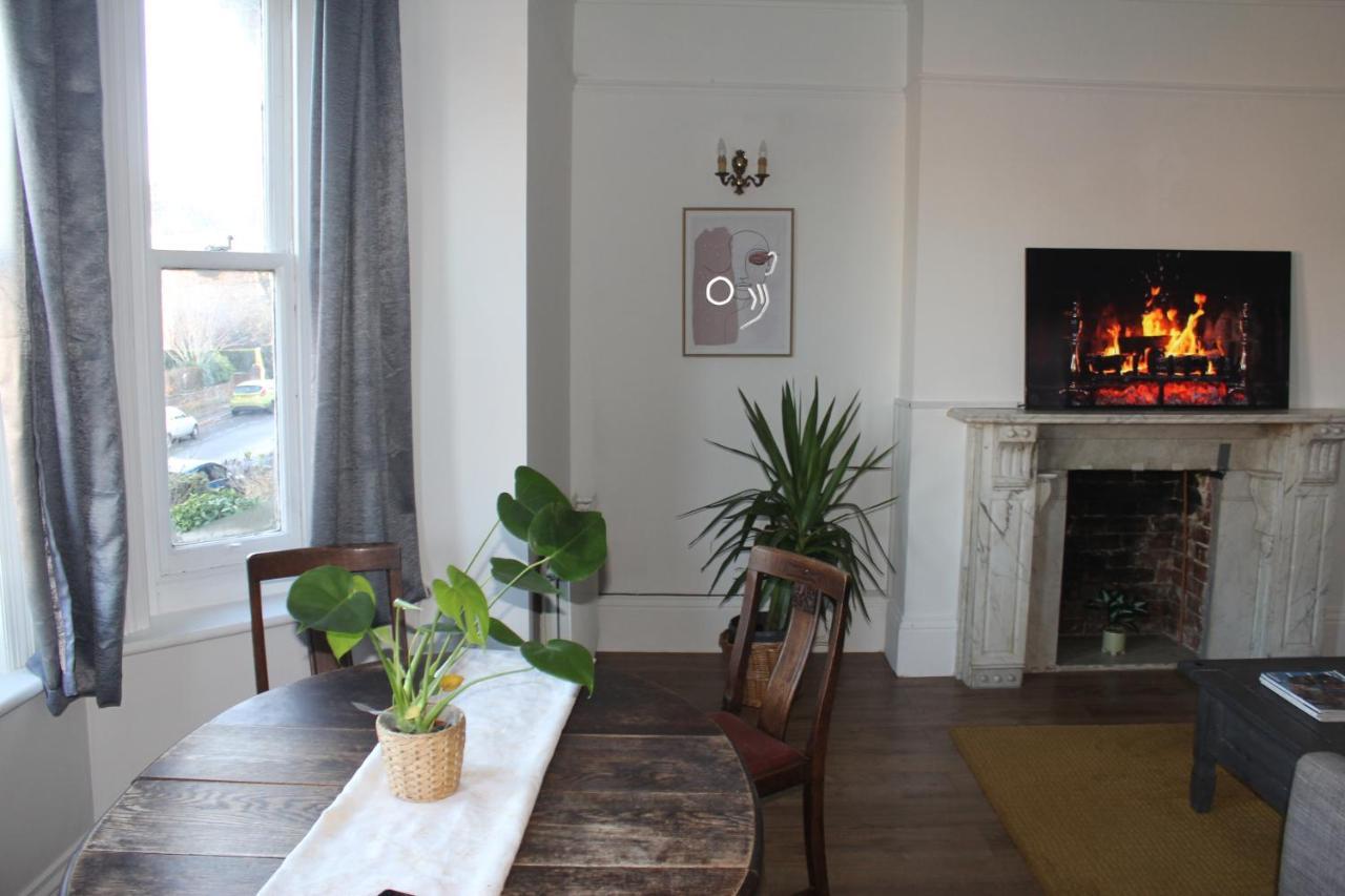 Canterbury Accommodations With Free Car Park Onsite And High Speed Wifi Exteriér fotografie
