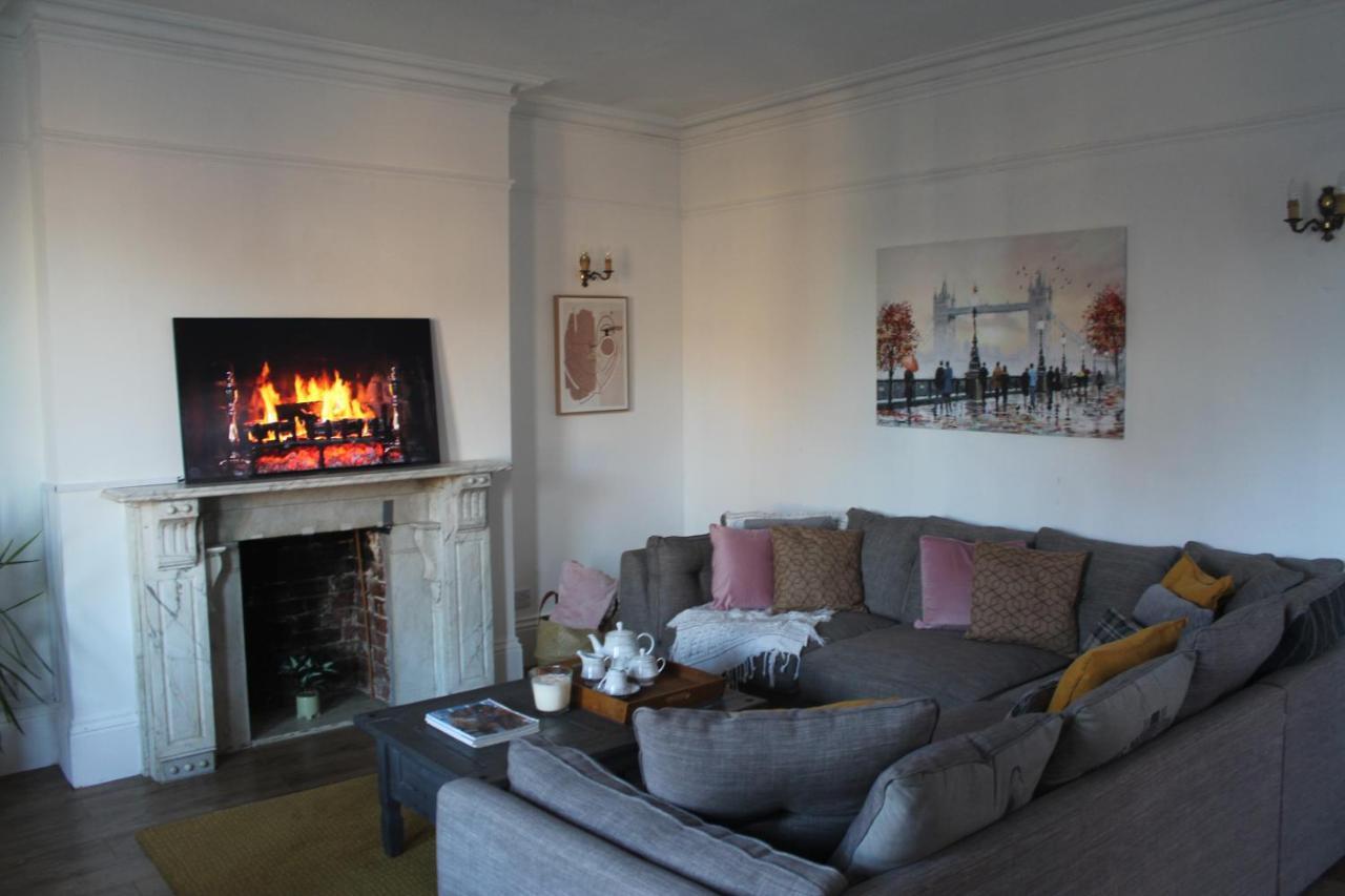 Canterbury Accommodations With Free Car Park Onsite And High Speed Wifi Exteriér fotografie
